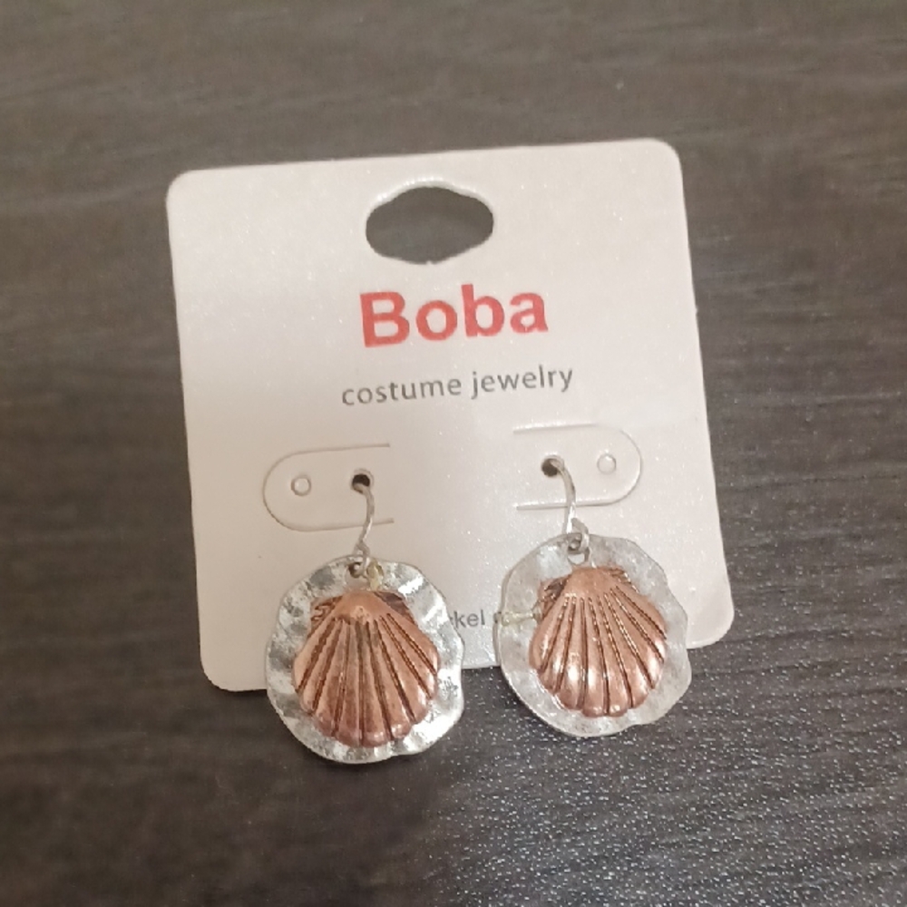 Boba Silver and Gold Shell Earrings - Picture 2 of 2